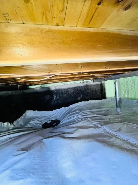 Crawl Space Encapsulation and Stabilization in Mont-Royal, QC
