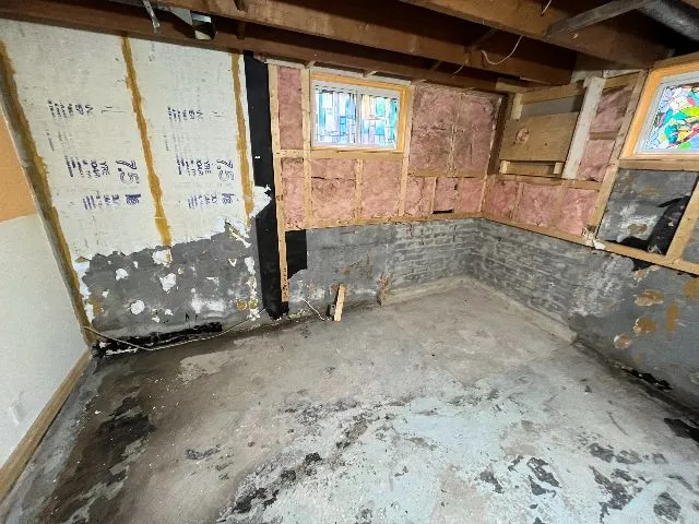 Interior Basement Waterproofing in Pointe-aux-Trembles, QC