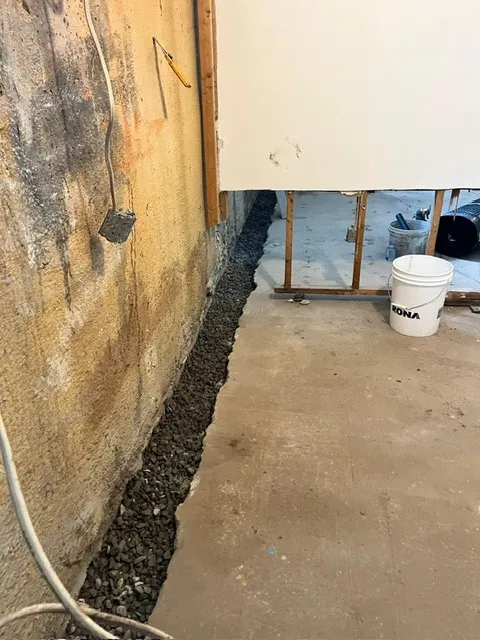Problème d’infiltration d’eau et Imperméabilisation de sous-sol à Laval, QC