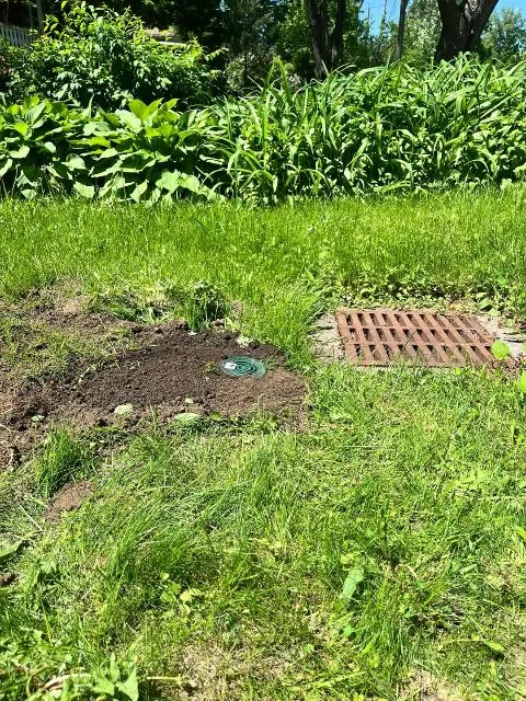Imperméabilisation et installation d'un drain intérieur au sous-sol à Saint-Sulpice, QC