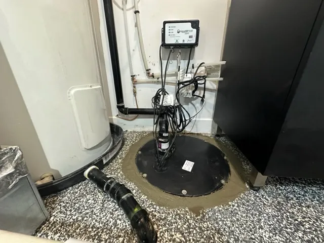 Grâce au système d'imperméabilisation de la fondation par l'extérieur à Saint-Léonard, Montréal, QC