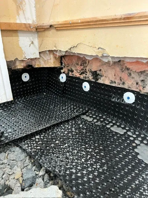 Solution et Installation de Drain Intérieur à Saint-Eustache, QC Solution et Installation de Drain Intérieur à Saint-Eustache, QC