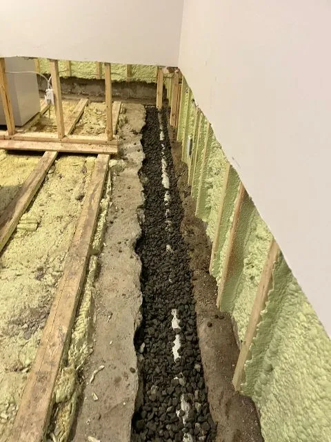 Imperméabilisation du Sous-Sol par l’Intérieur à Rosemère, QC
