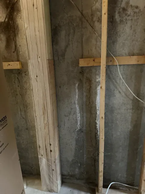 Imperméabilisation du sous-sol de l'intérieur à Fabreville, QC