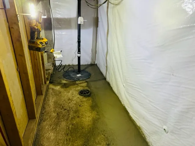 Sump Pump Installation and Waterproofing in the Basement in Sainte-Thérèse, QC Sump Pump Installation and Waterproofing in the Basement in Sainte-Thérèse, QC