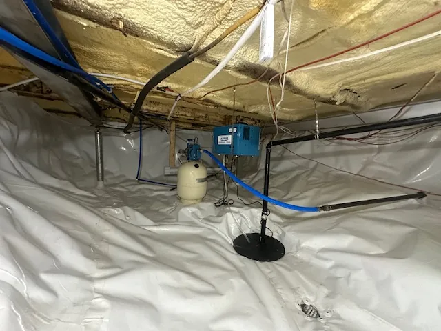 Solution pour la stabilisation et l’encapsulation d’un vide sanitaire à Bromont, QC Solution pour la stabilisation et l’encapsulation d’un vide sanitaire à Bromont, QC