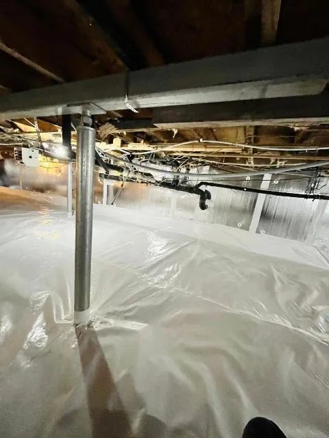Humidity and Reinforcement Issues Identified in the Crawl Space of Terrebonne, QC