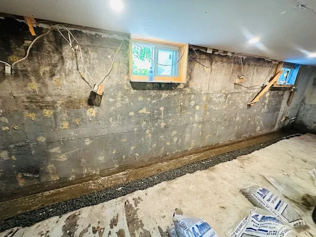 Interior Basement Waterproofing in Pointe-aux-Trembles, QC