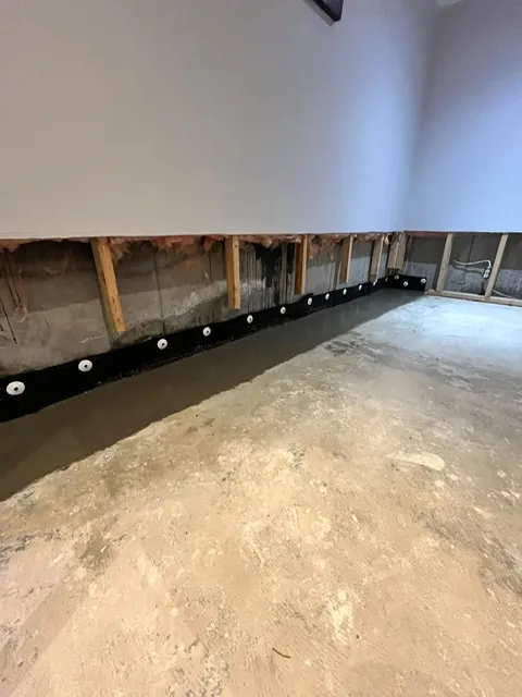 Imperméabilisation et Installation de Drain Intérieur à Pierrefonds, QC Imperméabilisation et Installation de Drain Intérieur à Pierrefonds, QC