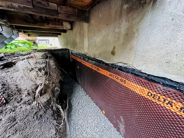 Solution with Exterior Foundation Waterproofing System in Anjou, Montreal, QC Solution with Exterior Foundation Waterproofing System in Anjou, Montreal, QC