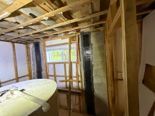 Foundation wall reinforcement with carbon fiber Foundation wall reinforcement with carbon fiber