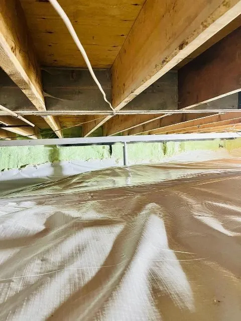 Crawl Space Encapsulation and Stabilization in Mont-Royal, QC