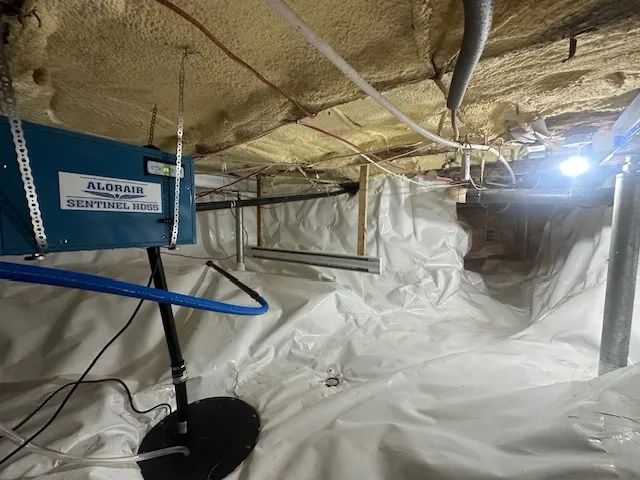 Solution pour la stabilisation et l’encapsulation d’un vide sanitaire à Bromont, QC Solution pour la stabilisation et l’encapsulation d’un vide sanitaire à Bromont, QC