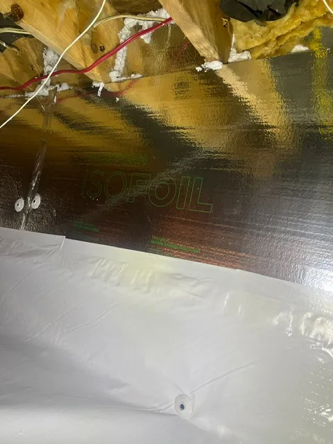 Encapsulation and Insulation of Crawlspace in Bromont, QC