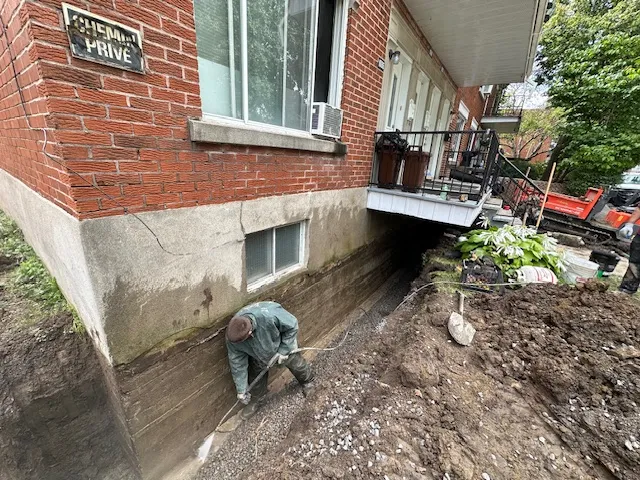 Solution with Exterior Foundation Waterproofing System in Anjou, Montreal, QC Solution with Exterior Foundation Waterproofing System in Anjou, Montreal, QC