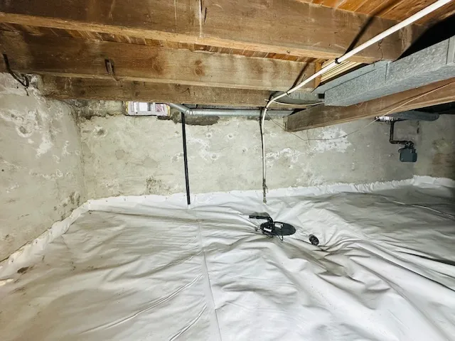 Crawl Space Encapsulation and Insulation in Montreal, QC