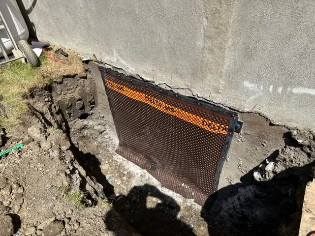 Repairing Exterior Foundation Crack in Lasalle, Montreal, QC Repairing Exterior Foundation Crack in Lasalle, Montreal, QC