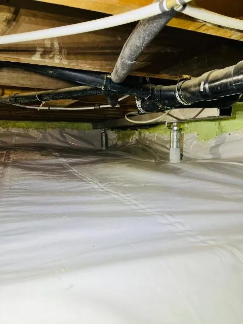 Crawl Space Encapsulation and Stabilization in Mont-Royal, QC