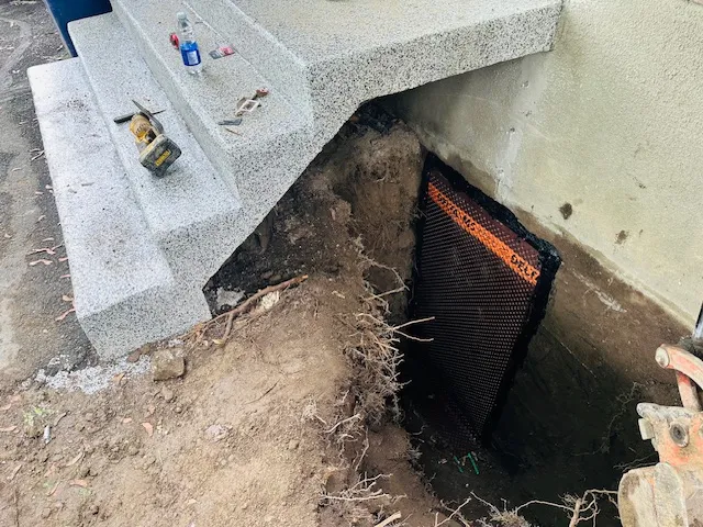 Exterior Foundation Crack Repair in Montreal, QC Exterior Foundation Crack Repair in Montreal, QC