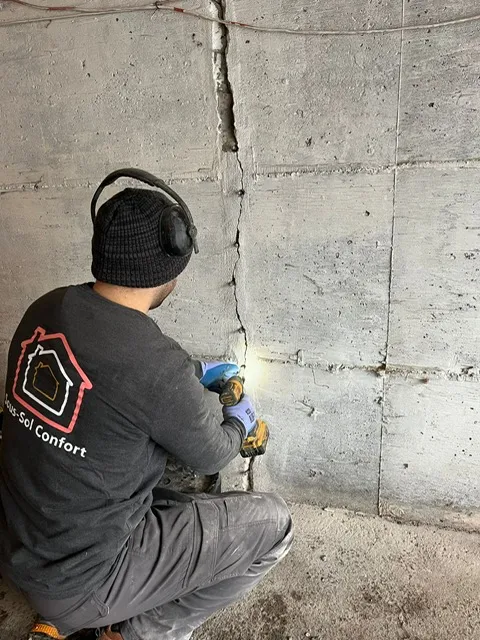 Réparation de la fissure interne dans le solage à Saint-Laurent, QC