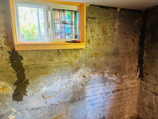 Interior Basement Waterproofing in Pointe-aux-Trembles, QC
