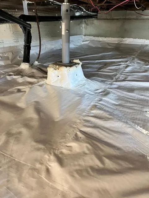 Problèmes d'humidité et de renforcement identifiés dans le vide sanitaire de Saint-Zotique, QC