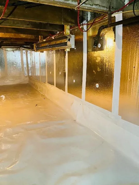 Crawl Space Encapsulation and Insulation in Dollard-des-Ormeaux, QC