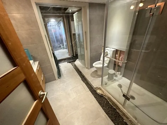 Imperméabilisation et installation d'un drain intérieur au sous-sol à Saint-Sulpice, QC Imperméabilisation et installation d'un drain intérieur au sous-sol à Saint-Sulpice, QC
