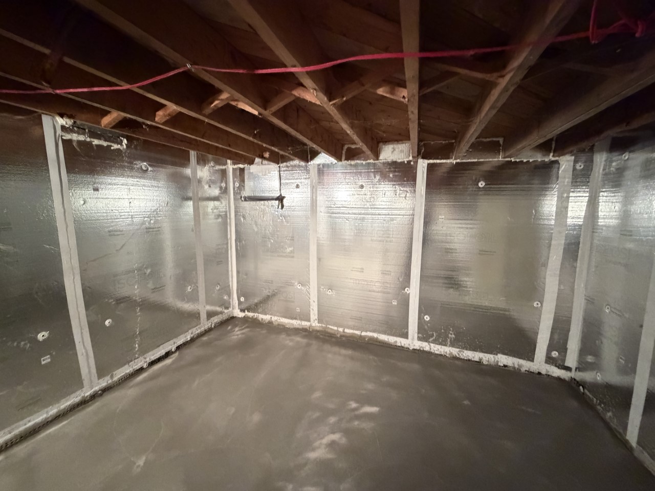 Isolation thermique du sous-sol avec panneaux isolants